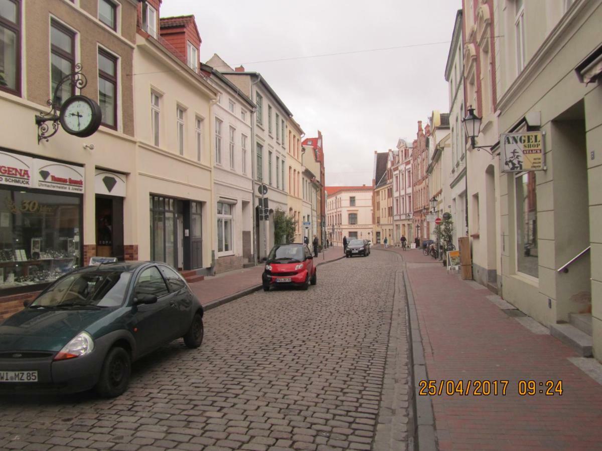 Altstadt Ferienwohnung Wismar Exterior foto