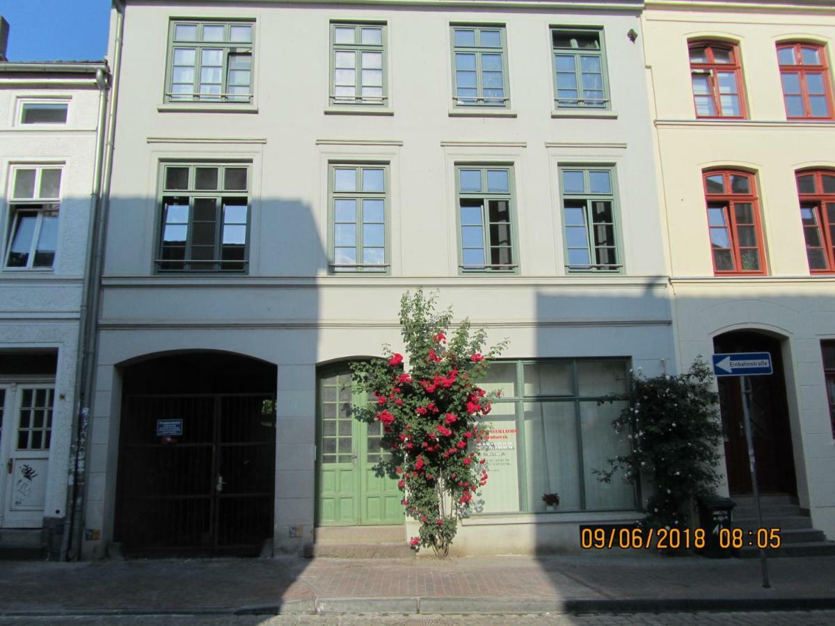 Altstadt Ferienwohnung Wismar Exterior foto